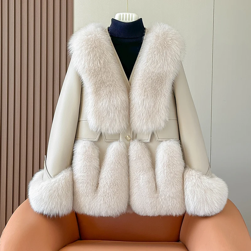 Fall/Winter 2023 Haining New Fox Fur Fur Coat Women\'s Mid-Length Fur Integrated Goose down Liner Young