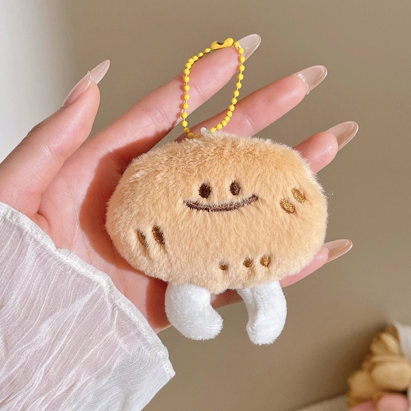 Creativo simpatico portachiavi di patate ragazza cuore ciondolo in peluche peluche bambola carina zaino piccolo ciondolo portachiavi in peluche Llavero