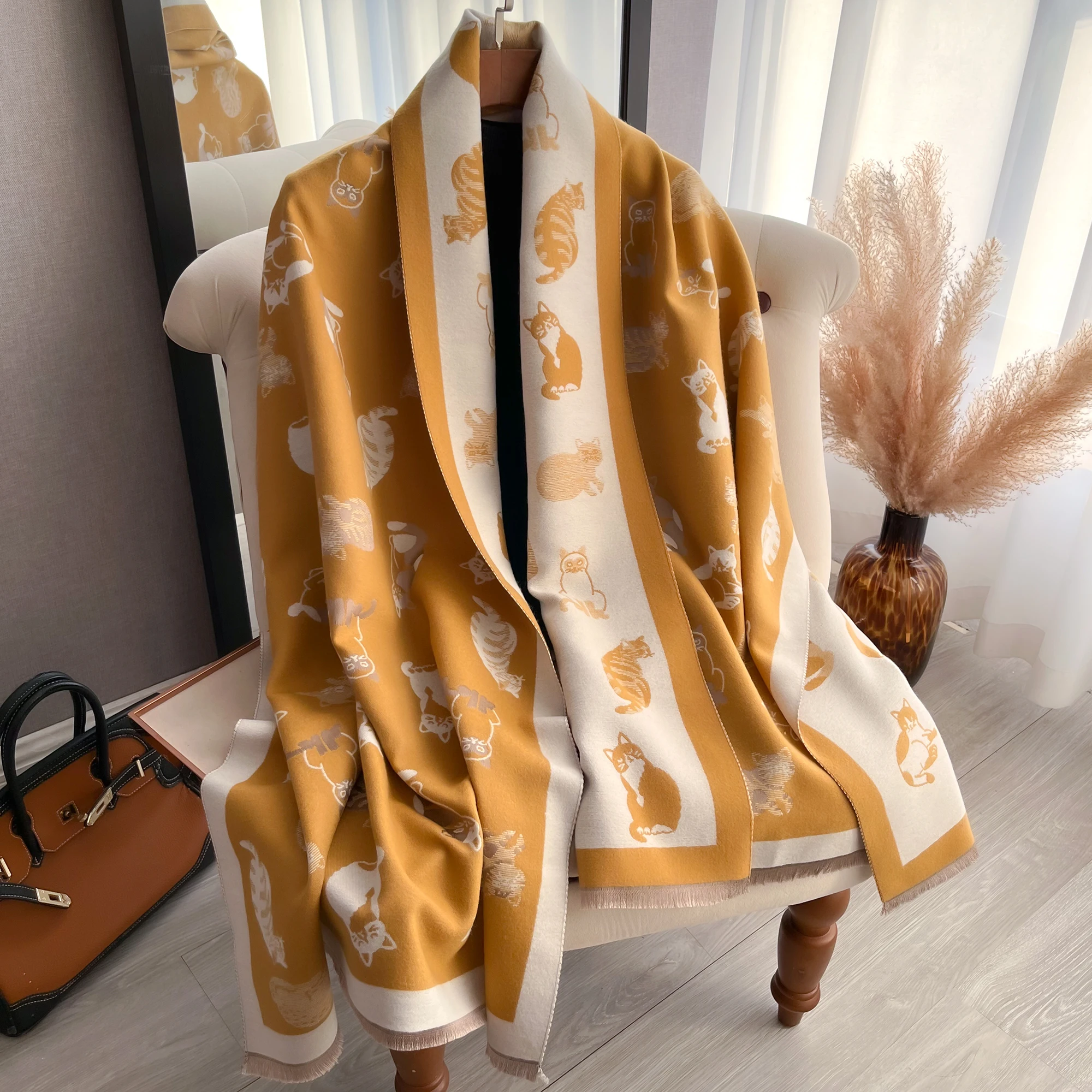 Latest Animal Jacquard Kitty Scarf Imitation Cashmere Soft Warm Fringe Shawl Autumn Winter Coldproof Windproof Blanket Scarf