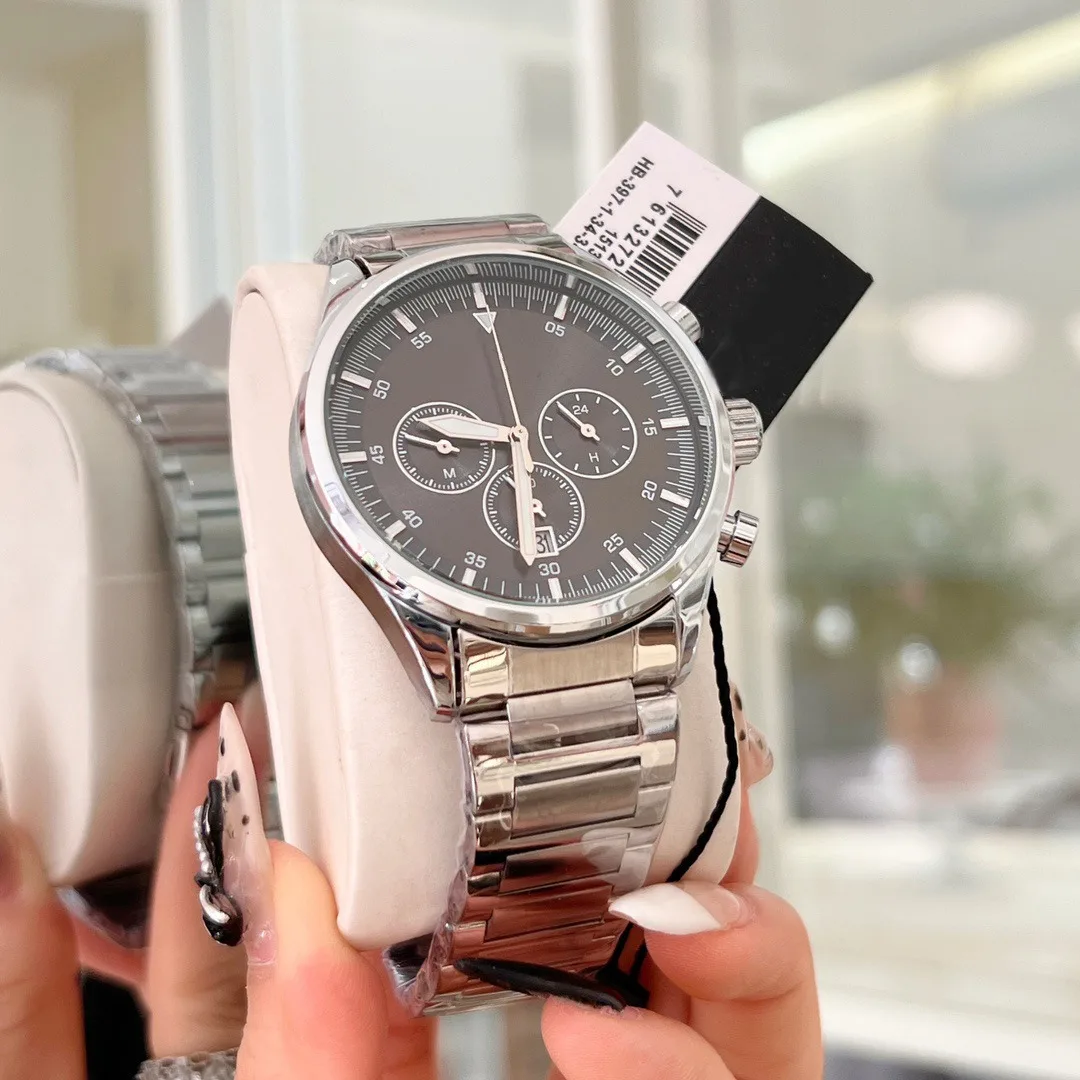 

Newest Brand Women Men Quartz Watch Stylish Silver 41MM Stainless Steel Strap Classic Retro Calendar For Unisex BS Watch No Box