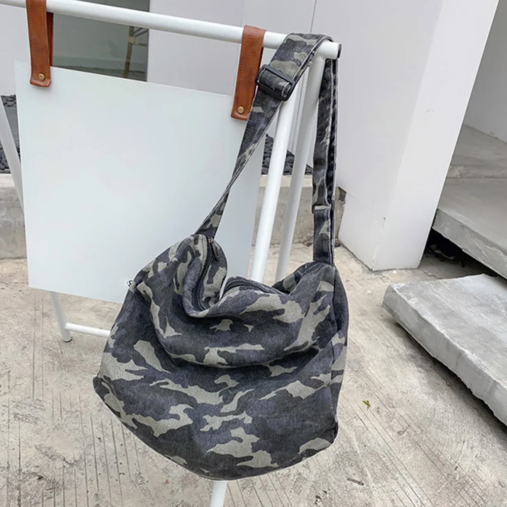 

Canvas Messenger Bag Camouflage Women Tote Handbag Large Capacity Japanese Washable Zipper for Leisure Travel Shopping Hand Bag