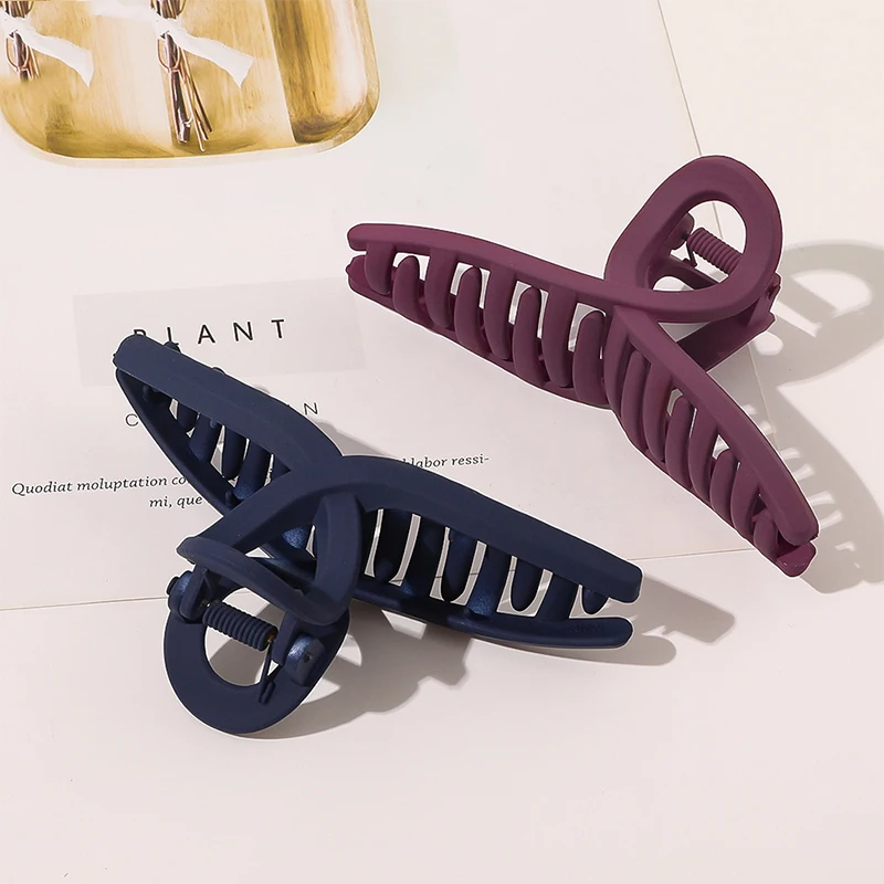 Black Navy Solid 11cm Matte Cross Shark Hair Clips Big Size Geometric Hair Claw Crab Hairpins Fashion Hair Styling Accessories