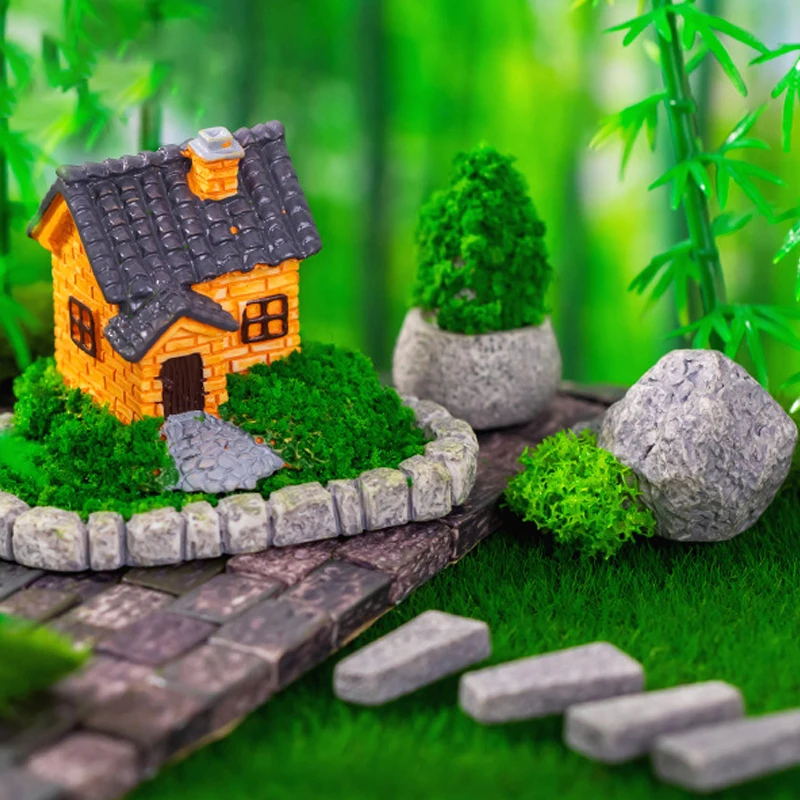 1Pc Mini Resin Moss Landscaping House Small Statue Figurine Craft Figure Ornament Miniatures Home Decoration Dollhouse Garden