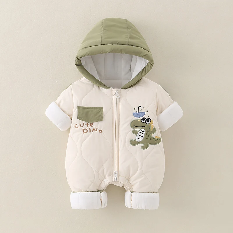 

Утепленный зимний комплект для новорожденных: одежда для малышей на осень-зиму 2025 года