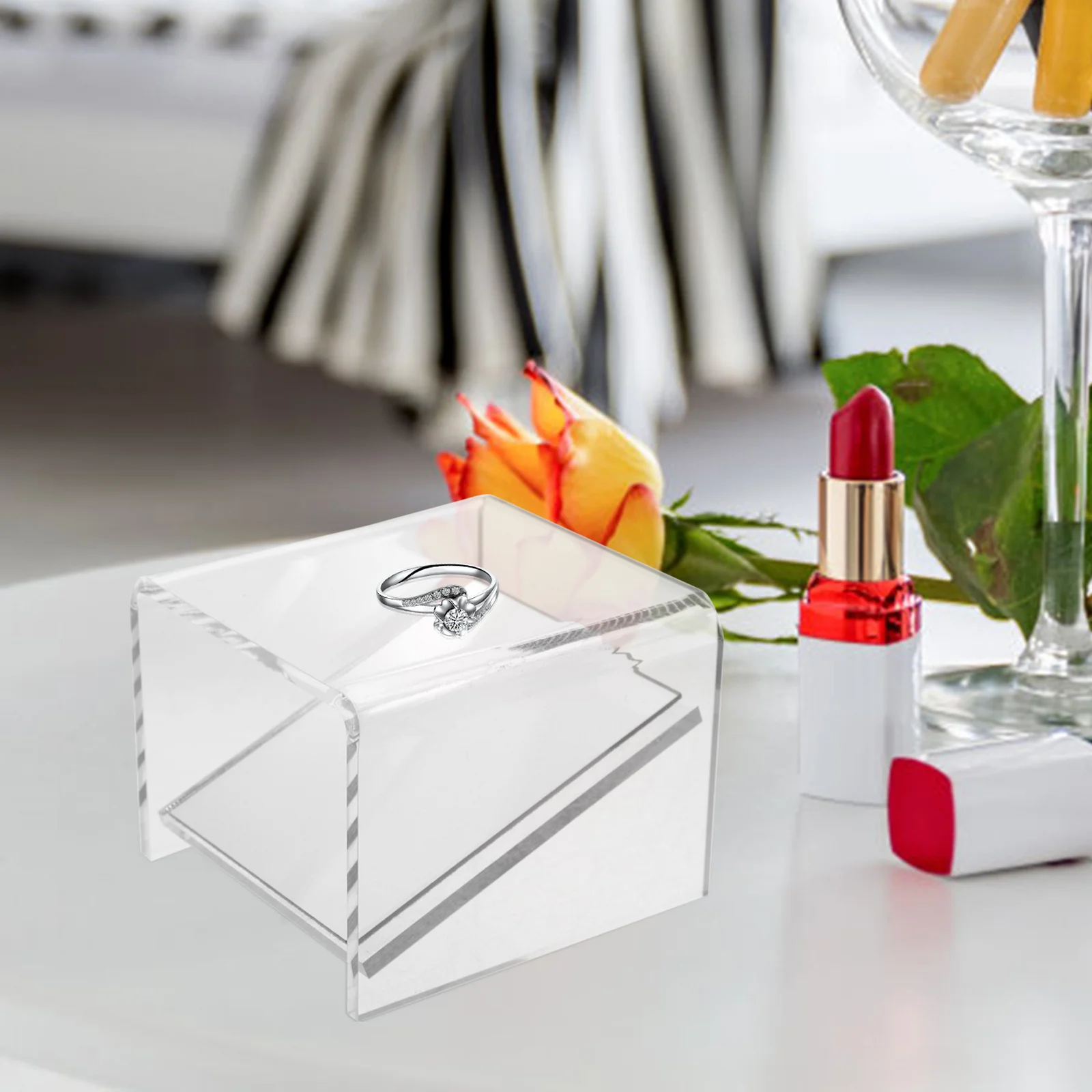 

Подставка для ювелирных изделий, прозрачная акриловая квадратная подставка для коллекционных предметов, косметики, парфюмерии, кольца, фигурка, витрина, полка, столешница