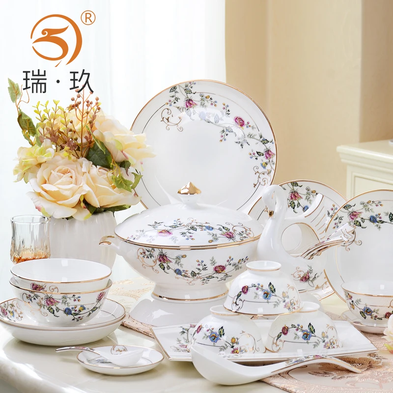 European style 60 head bone china tableware set with gold edges, creative ceramic tableware bowls, plates, plates, wedding gifts - Image 2