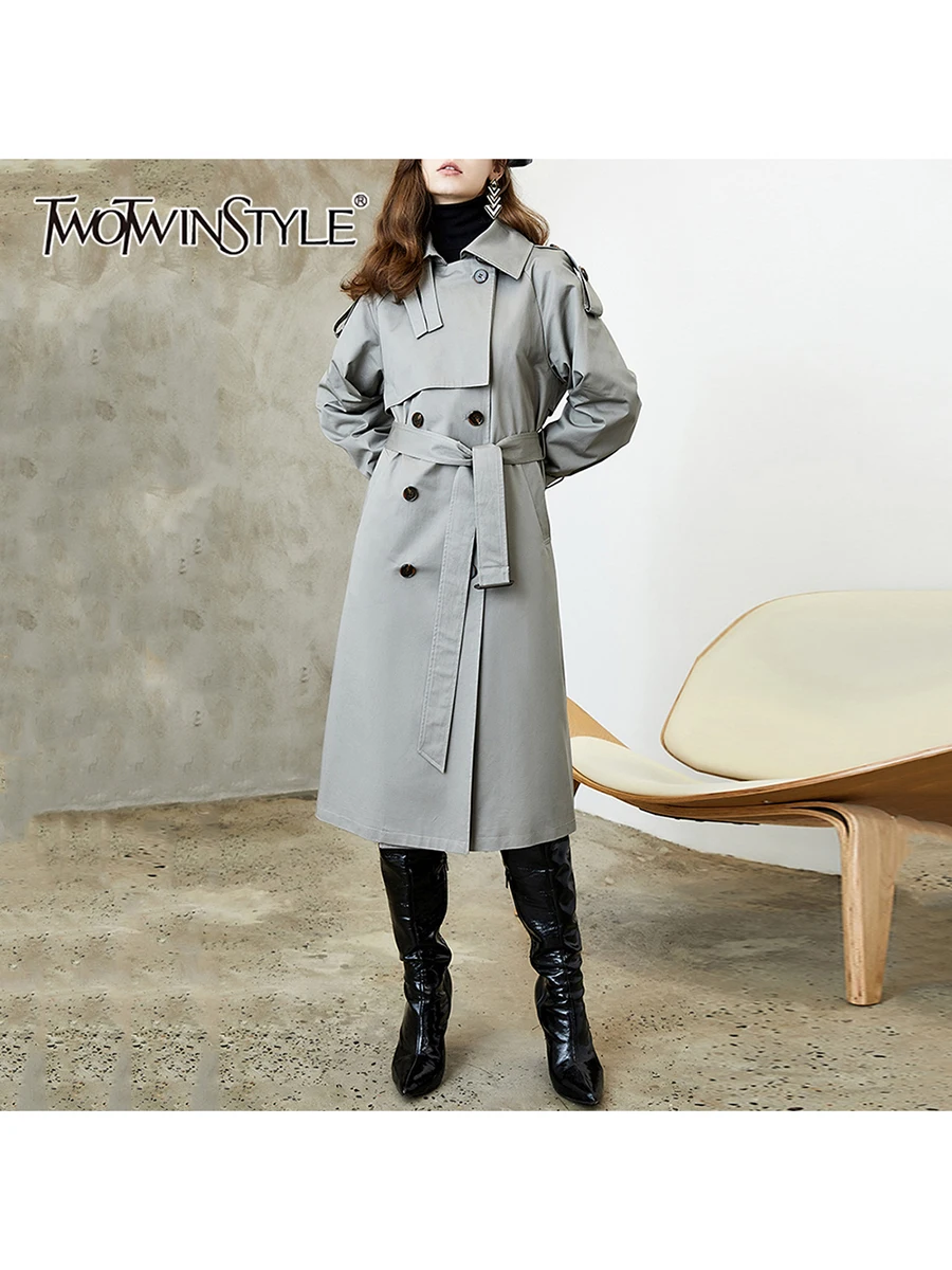 

TWOTWINSTYLE модные двубортные базовые плащи для женщин с лацканами и длинными рукавами в стиле пэчворк на шнуровке женская одежда