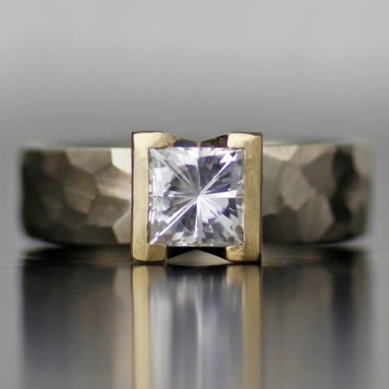 Ladies' Simple Fashionable Ring Inlaid Square Synthetic Zircon Hammer Texture Shiny Ring Banquet Party Temperament Jewelry