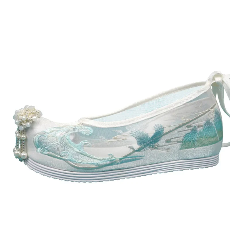 

Embroidered Women Pointy Toe Shoes Chinese Hanfu Shoes Retro Ladies Soft Comfortable Sneakers Warped Head Ancient Costume Pumps