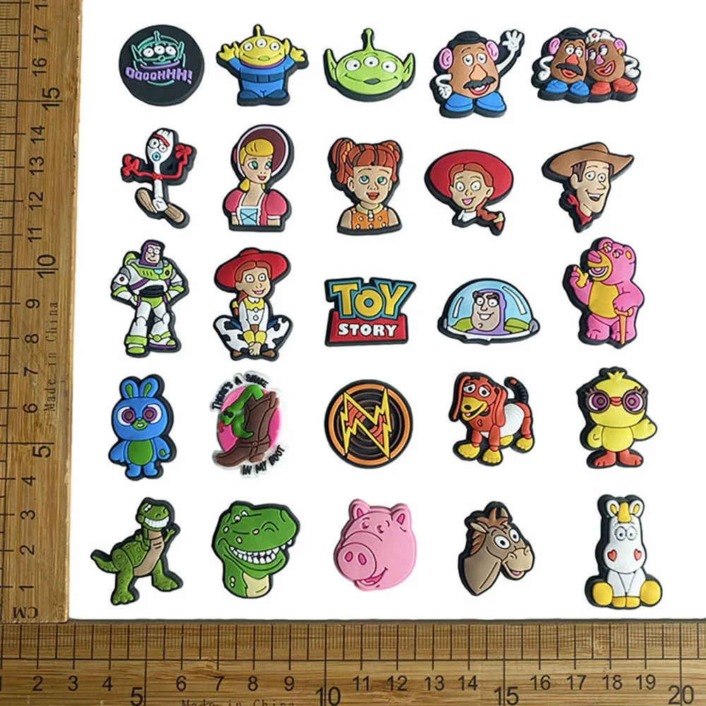 15-46 Stück Toy Story Schuh-Charms, Cartoon-Schuhdekoration, Zubehör, Schnallen für Clogs, Sandalen, Armbänder, Taschen – Detail 6