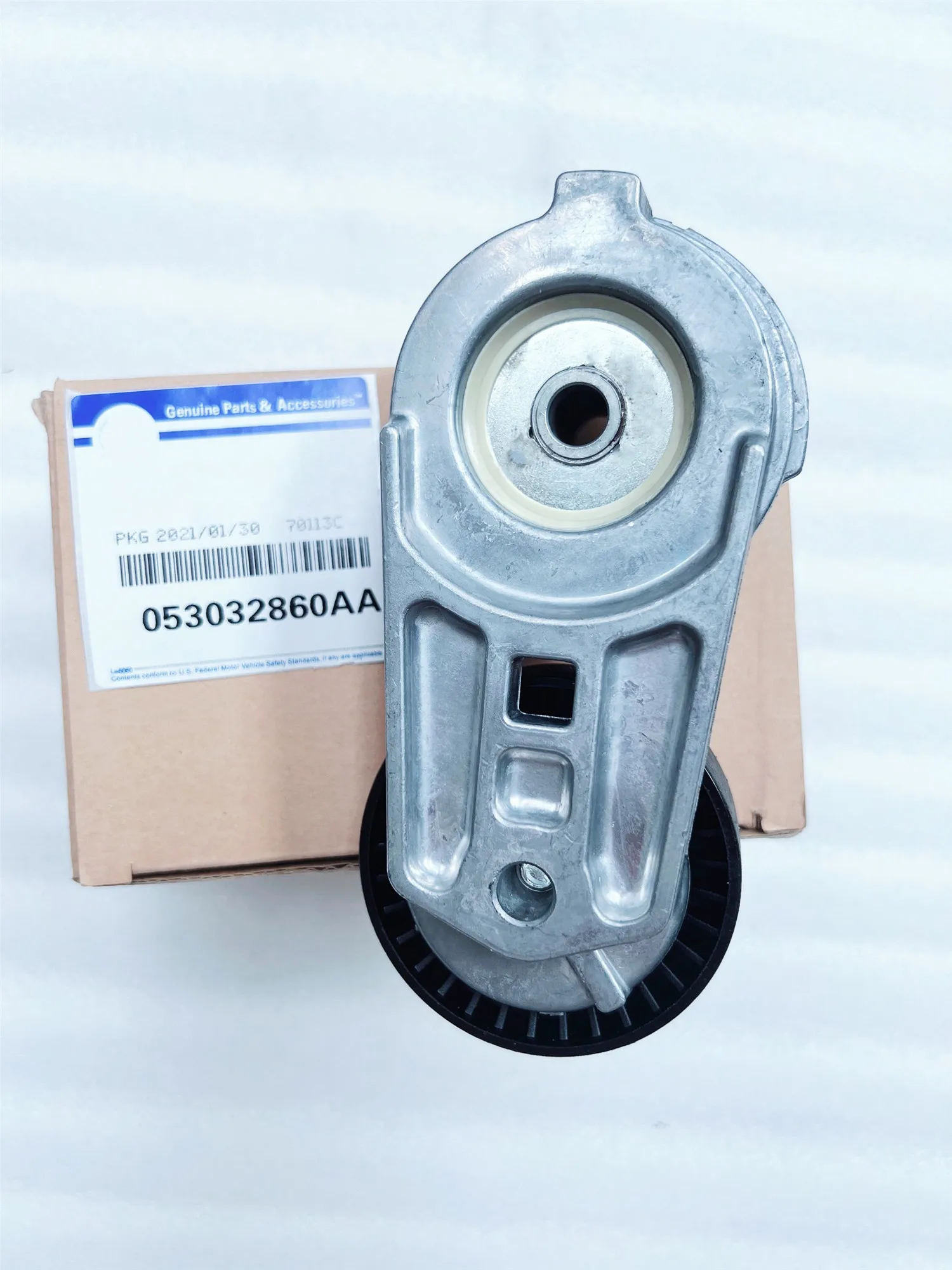 Drive Belt Tensioner Assembly 53032860AA Is Applicable To Jeep Wrangler JK, J3, 3.8L. 2007-2011