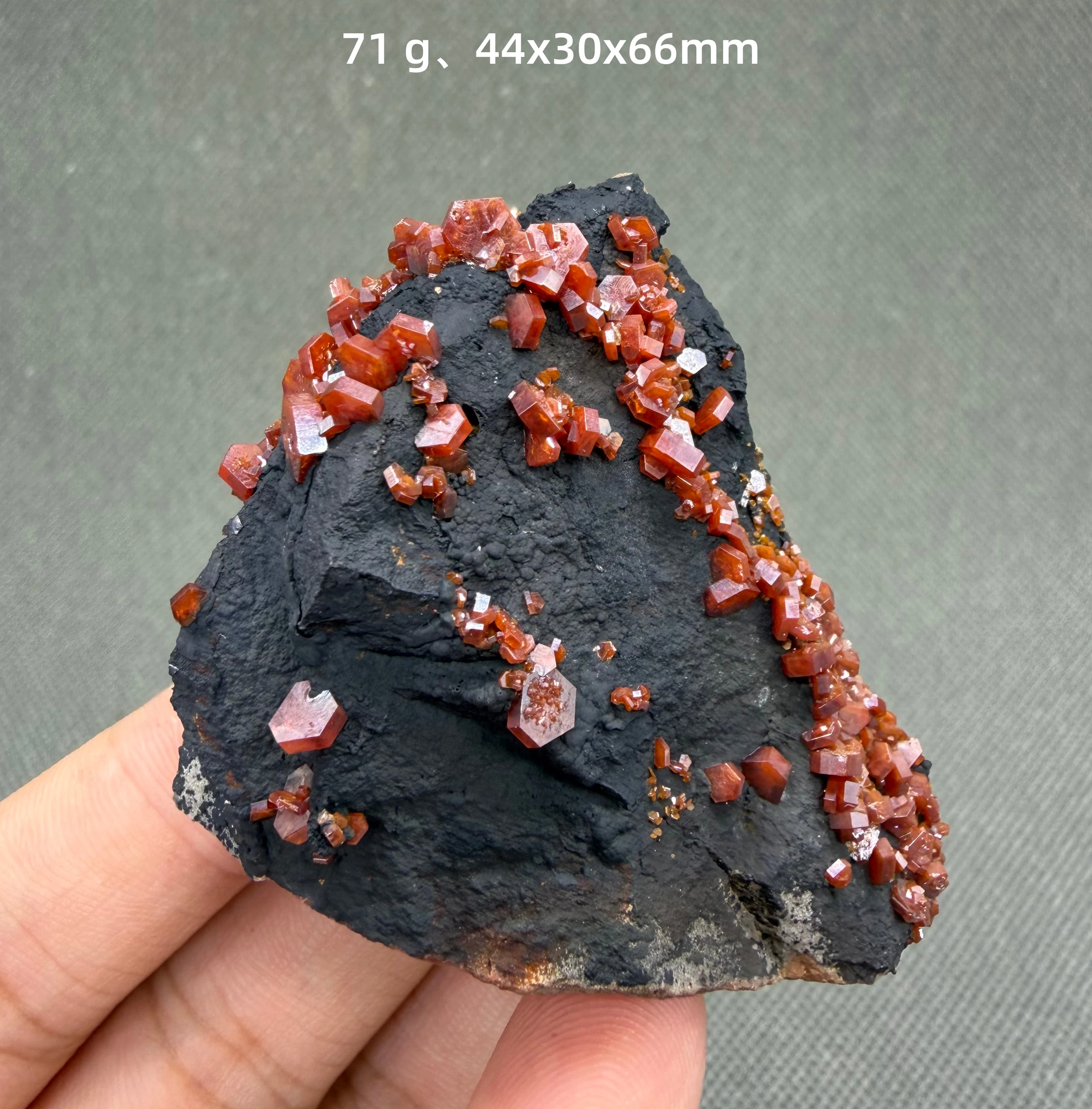 Natural Moroccan Vanadinite Crystal Cluster Hexagonal Prism Natural Mineral Specimen Rare