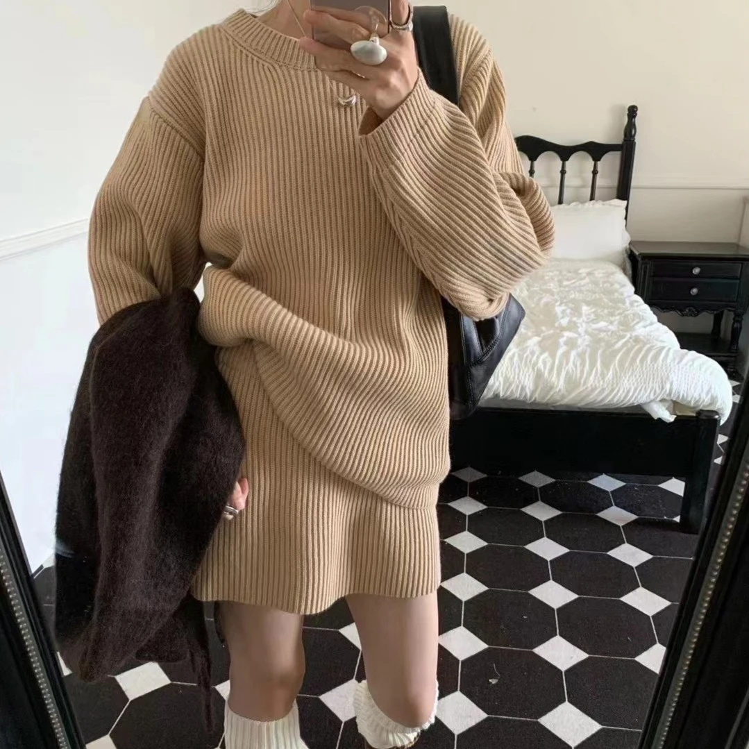 

Women Two Pieces Dress Set Knitted Solid Sets O Neck Pullover Sweater Mini Lenth Skirt Loose Elegant Casual 2025 Autumn Winter