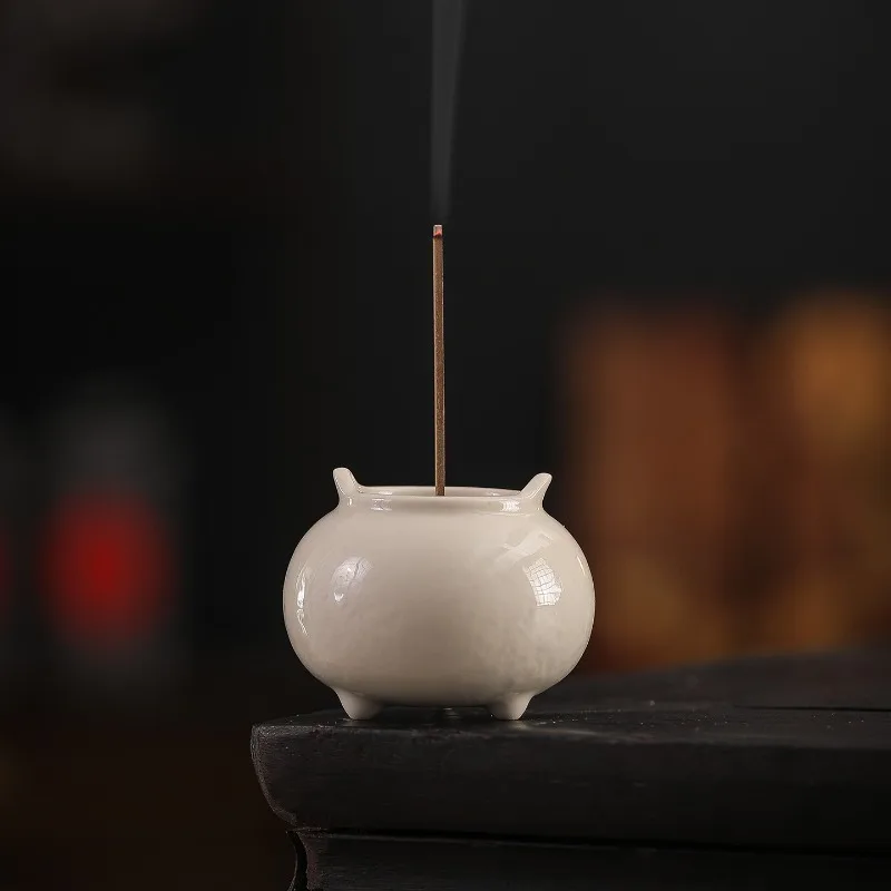 ​​​​​​​Creative Ceramic Incense Burner with Ash Tray Ideal for Indoor Use Holds Stick Incense Sandalwood Elegant Home Accessory