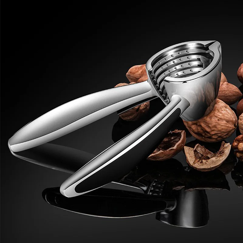 Zinc alloy walnut cracker with automatic rebound and serrated teeth creative and labor-saving pecan shell breaker