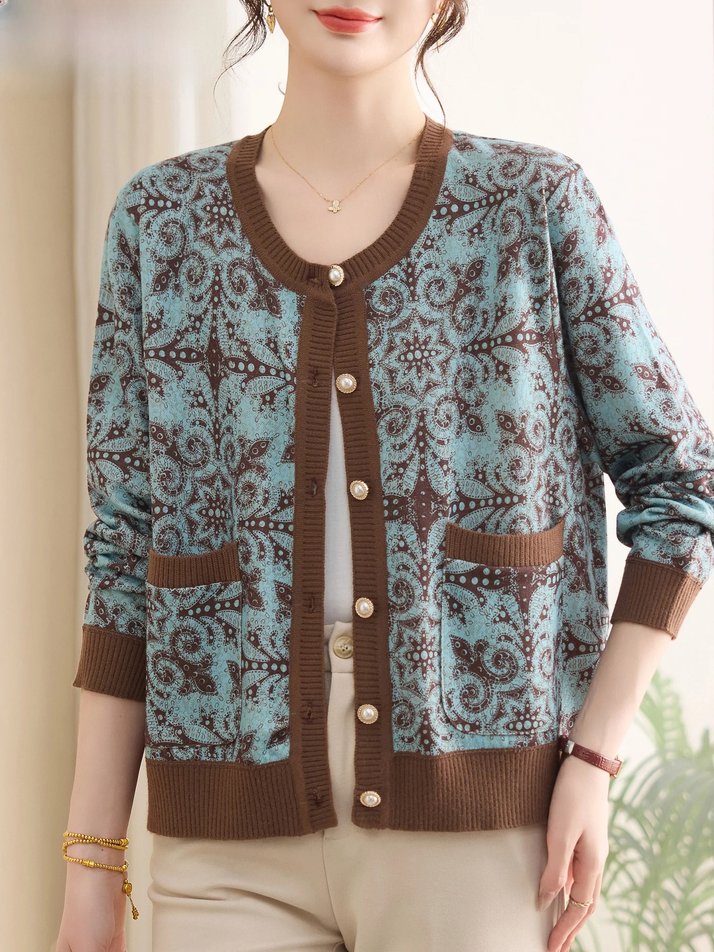 

Вязаный кардиган Ele: осенняя верхняя одежда для женщин среднего возраста, премиум-класс, модный свободный крой, теплый, из смесового полиэстера