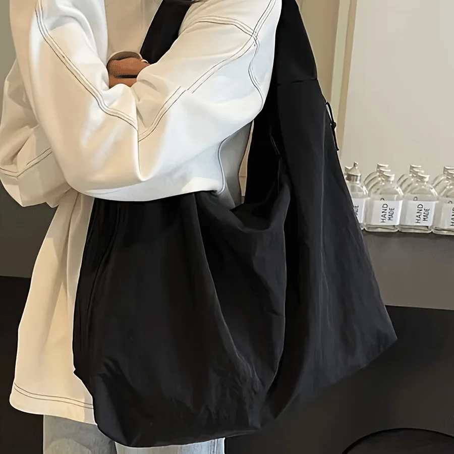 حقيبة يد كاجوال من النايلون للنساء حقيبة كتف بسحاب للإغلاق، متينة وسهلة التنظيف للتنقل والعمل والسفر والأعمال