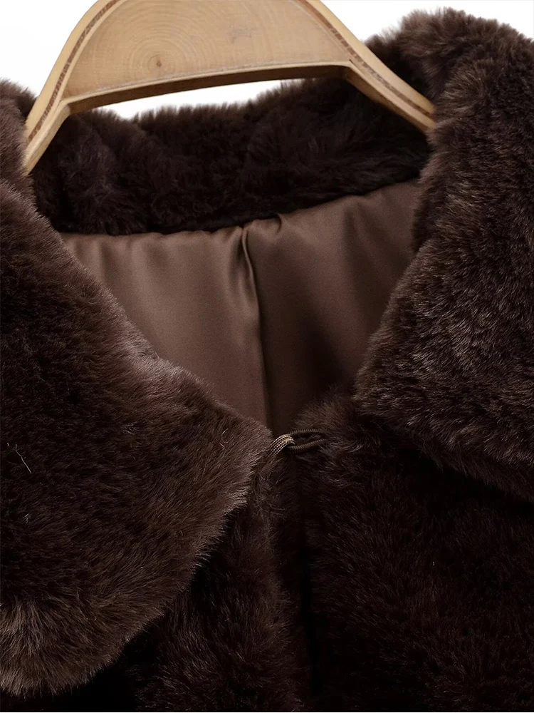 유럽 스타일의 새로운 여성 패션, 다재다능하고 우아하며 심플한 단색 라펠 긴소매 인조 모피 코트