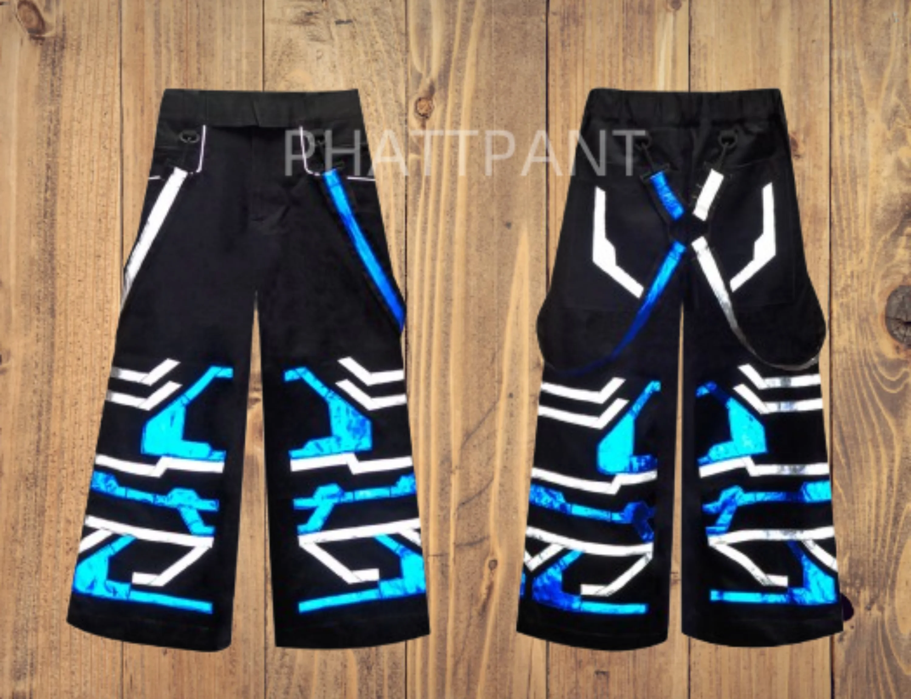 

PHATTPANT phat pants shuffle dance harder styles melbourne shuffle rocking hardstyle heatwave rave wave rave gear M8