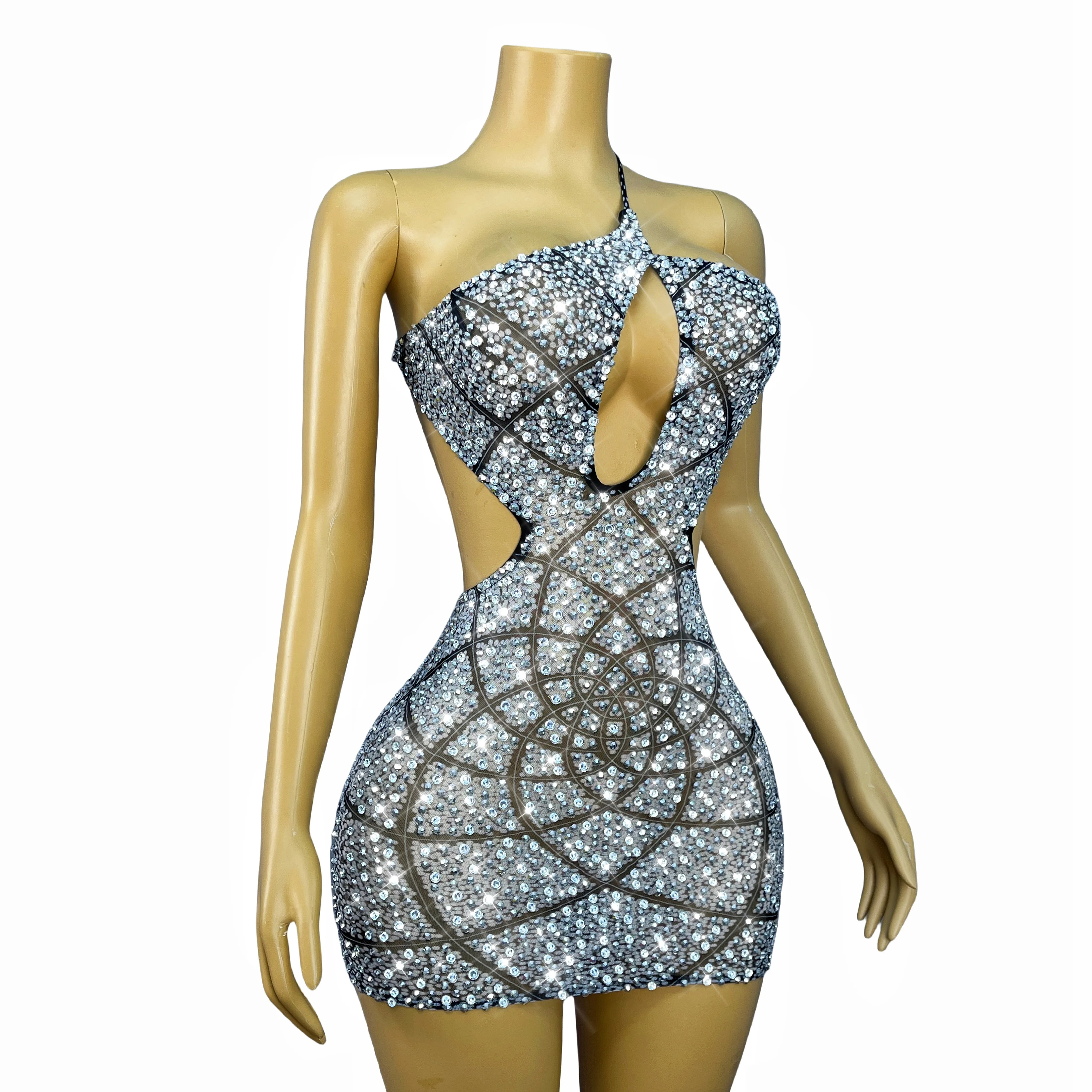 Luksusowa, błyszcząca sukienka na ramiączkach, seksowna, z odkrytymi plecami, idealna na imprezę, uroczystość, na czerwony dywan, pokaz mody, kostium sceniczny Yuezhaohua