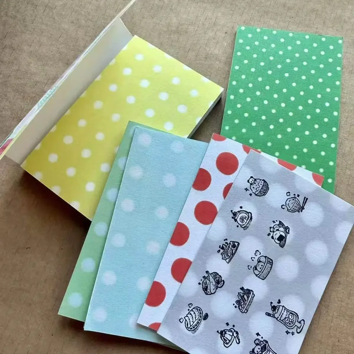 Polka Dot Element Small Paper Bricks Cute Note Book Diy Decoration Material Japanese Non Sticky Message Paper  Korean Stationery