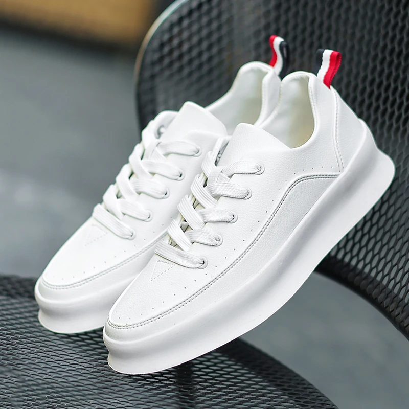 

Men's white casual shoes board shoes leather thick bottom soft breathable skateboard sneakers fashion style sports shoes