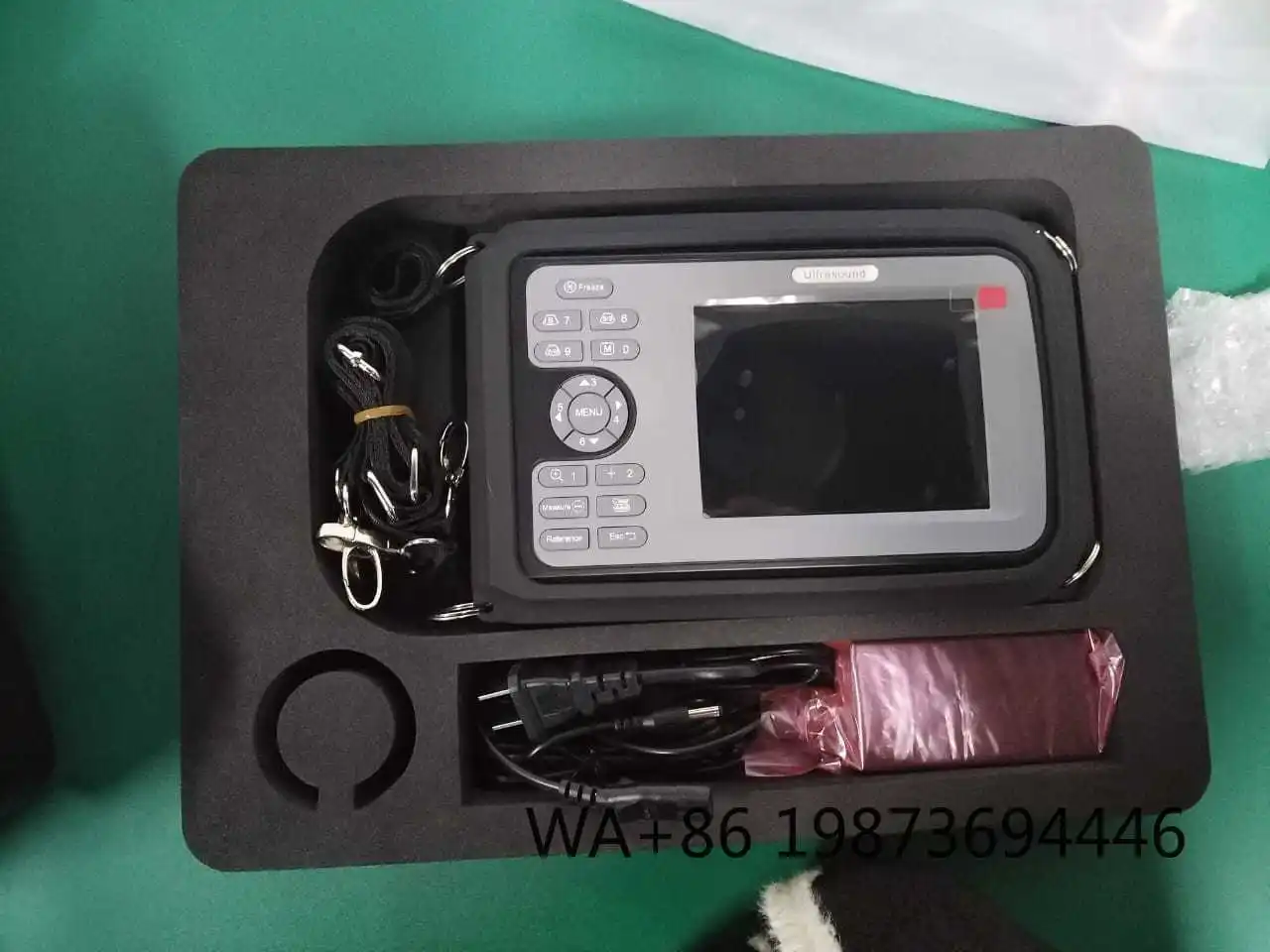 Handheld Veterinary Ultrasound Scanner compact portable diagnostic device for animal clinical scanning examination
