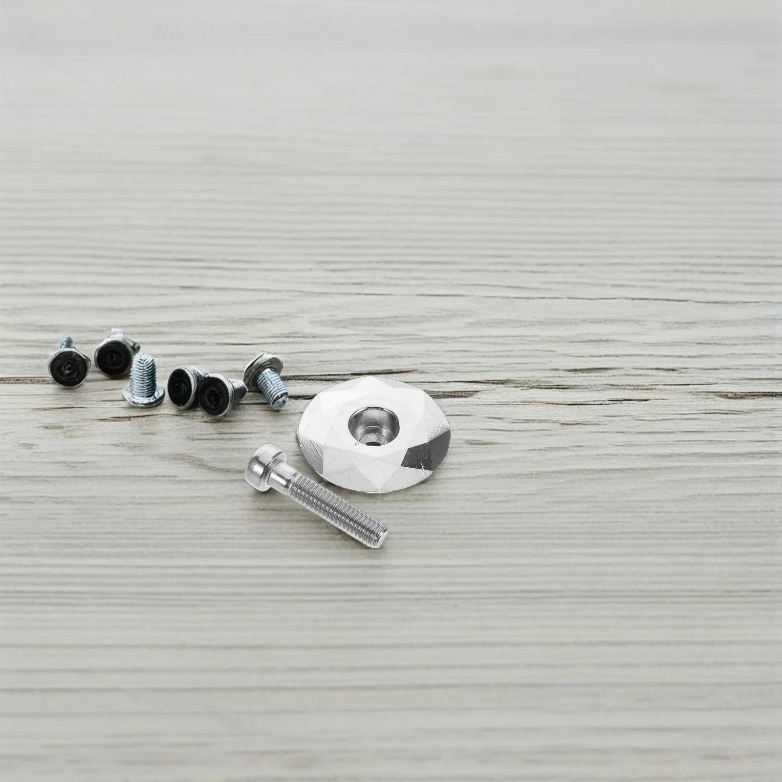 

Bicycle Headset Cover Diamond Shaped Aluminum Alloy Stem Caps Screw Included Lightweight Compatibility Enhances Aesthetics Bike