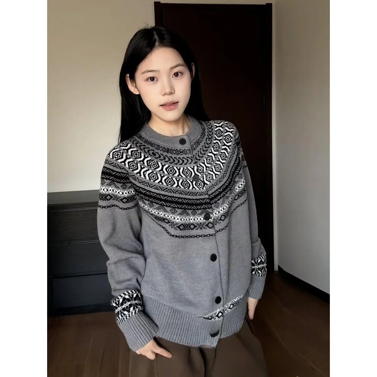 سترة محبوكة من American Sle V-Ne للرجال، لون كاجوال فضفاض مناسب للشتاء، ملابس خارجية من ألياف البوليستر الناعمة #4