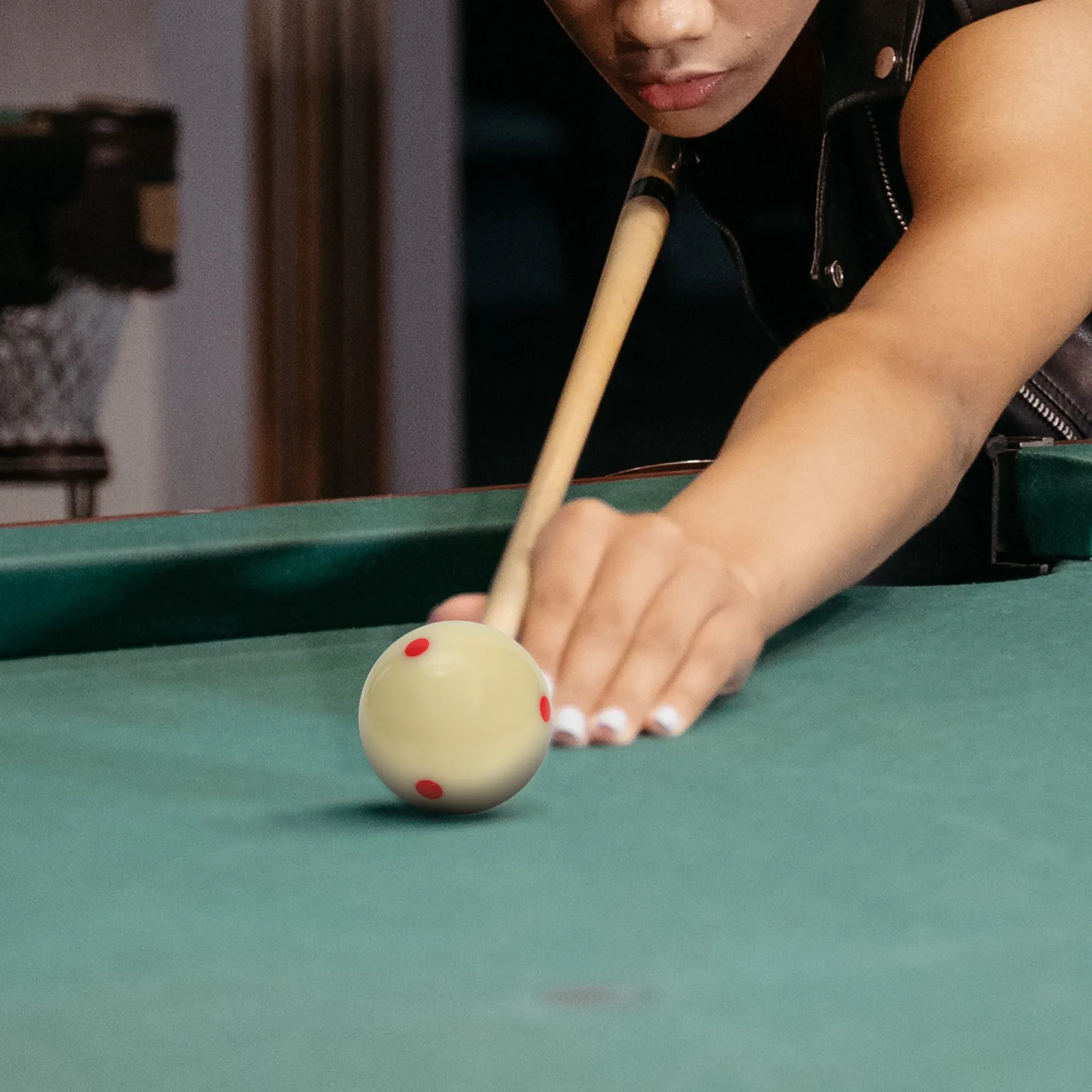 

Six Dots Professional Cue Ball for Billiard Training Standard Dimensions Perfect Balance and Roundness High Gloss Surface Resin