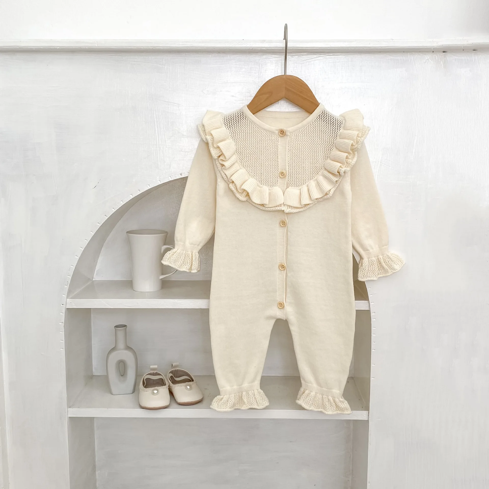 Fall Infant Girl Romper Round Neck Ruffle Trim Solid Color Cotton Clothes Baby Jumpsuit Cute Crawling Outfit 0-24 Months