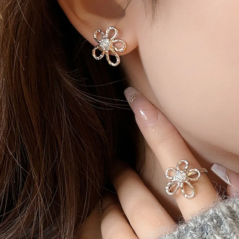 

Роскошные ювелирные изделия из стерлингового серебра 925 пробы, хромированные серьги-гвоздики с нестандартными цветами, женские серьги для пирсинга, аксессуары, предотвращающие аллергию