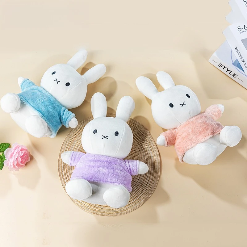 Simpatiche bambole di peluche morbide Miffy Bambole carine Giocattoli Ornamenti per il desktop di casa Ornamenti Bambole squisite per bambini Regali di compleanno di cartoni animati