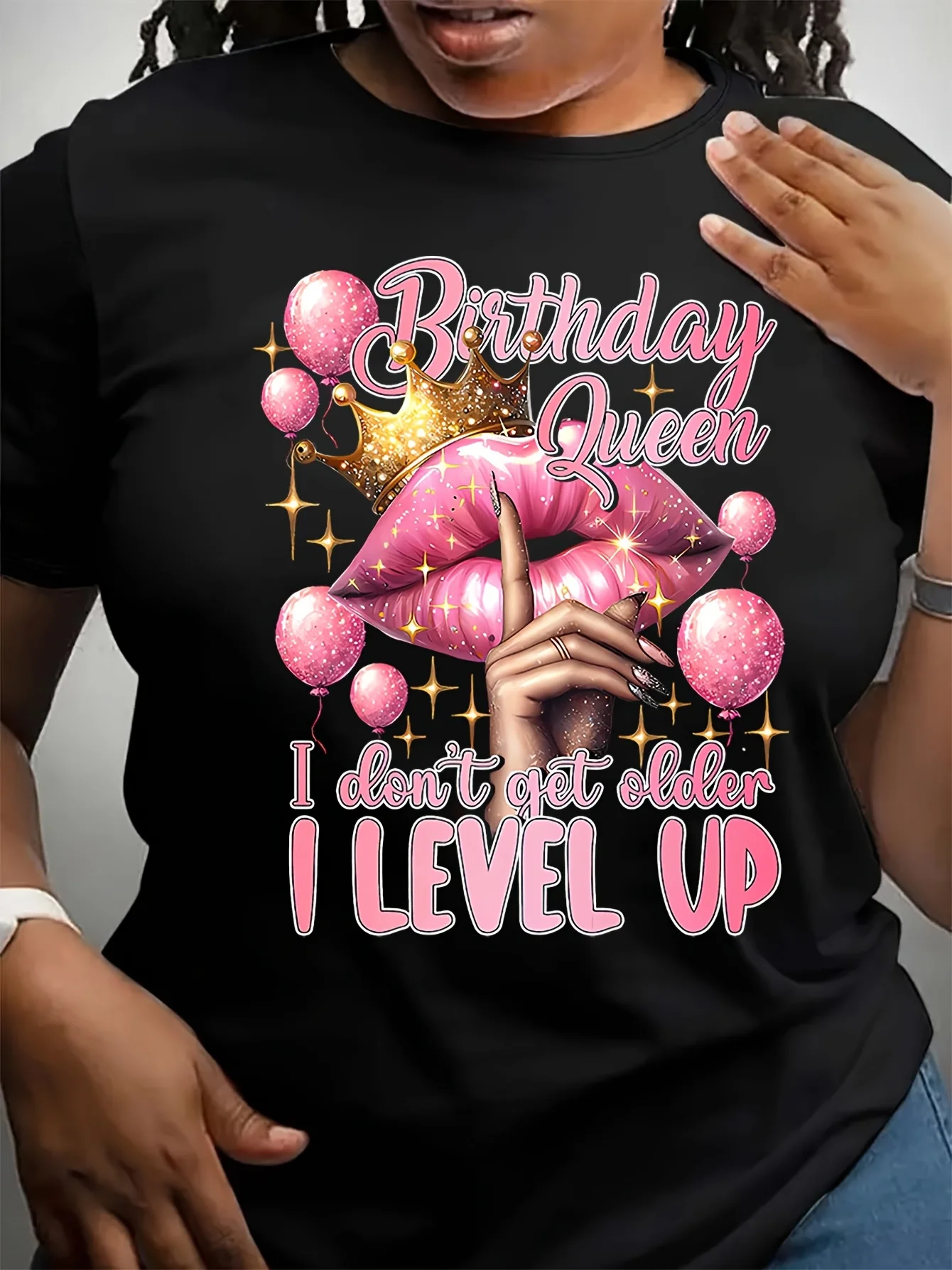 Camiseta con cuello redondo y estampado de Reina de cumpleaños, camiseta informal de manga corta para primavera y verano, ropa de mujer