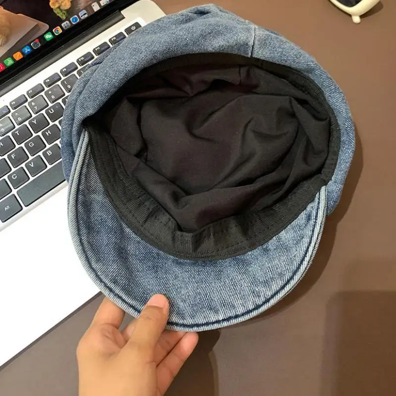 Thumbnail 4 - #79 Berets Comparison Guide