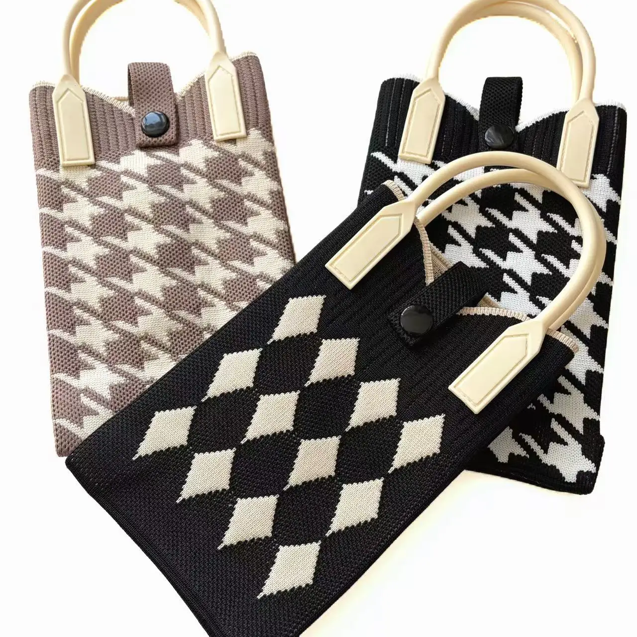Chic Knit Crossbody Bag, Black White Checkered&Houndstooth Pattern, Retro French Style, Adjustable Strap&Wrist Strap Purse