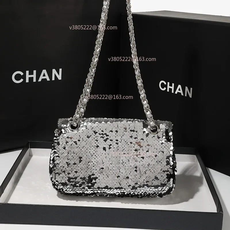 حقيبة كتف نسائية جديدة على شكل سلسلة كاجوال بسيطة ومجوهرات جلدية كروس مزينة بملمس عالي الجودة وخفيف الوزن