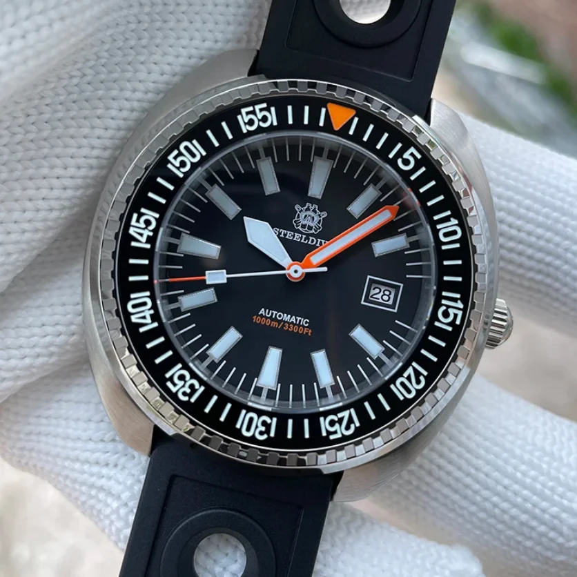 STEELDIVE Men Automatic Watch 49mm Mechanical Wristwatch Diver 100ATM Waterproof BGW9 Luminous Ceramic Bezel Sapphire NH35