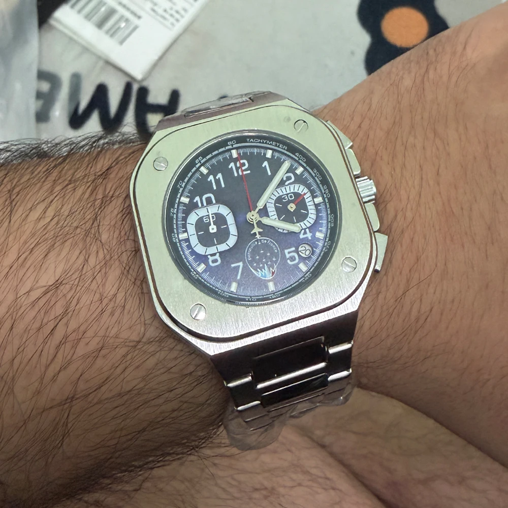 

Модные мужские часы 2026 года: Новинка, Оригинальный бренд, Высокое качество, Квадратные кварцевые часы с автоматической датой, Мужские часы AAA