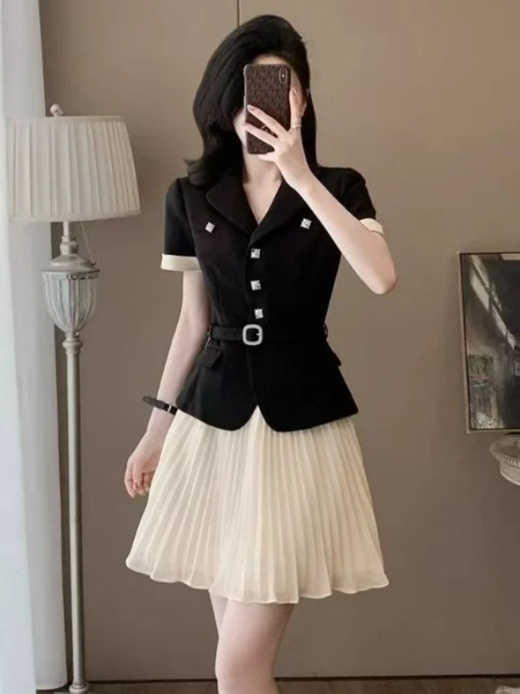 Pleated Skirt Female Outfits Vintage Clothing Trend 2025 Vacation Full Festival New In The Same Sets Women's Two Suits Piece Set