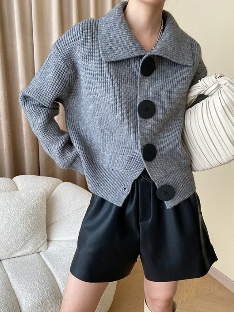 Fashion Big Button Cardigan for Women Loose Thickening Turn-down Collar Knit Sweater Autumn and Winter 2024 Grey Cardigan Coat