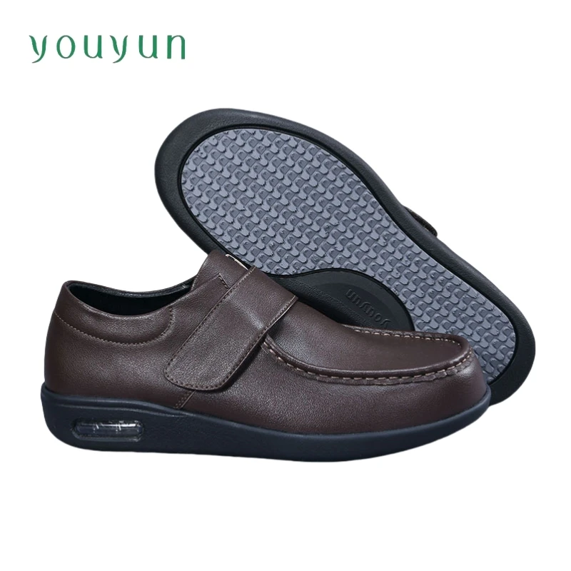 Two layer cowhide mom shoes with soft soles comfortable single shoes autumn style, breathable middle-aged elderly leather shoes