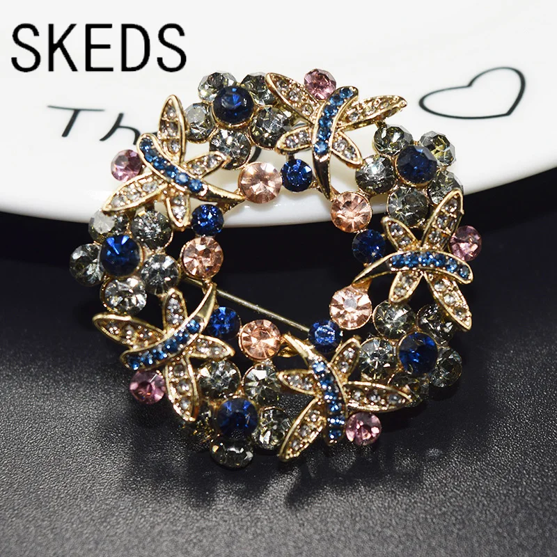 SKEDS-insignias de flores de cristal exquisitas para mujeres y niñas, Pin creativo de lujo con diamantes de imitación, broche brillante, ramilletes
