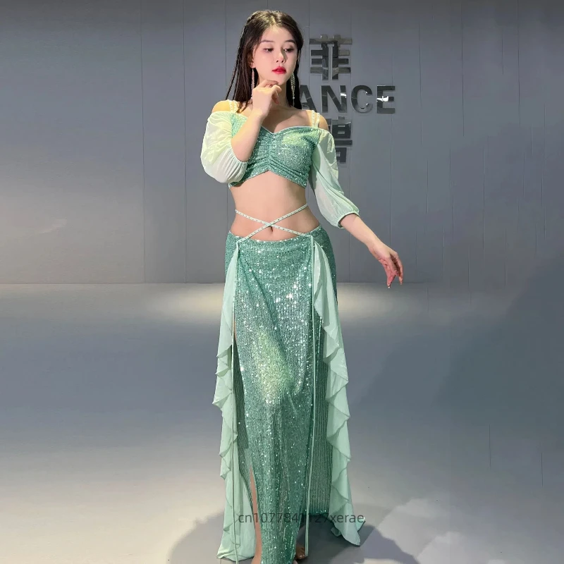 

Belly Dance Costumes, Comfortable Mesh Material for Autumn and Winter Practice, Stage Group Performance Belly Dance Costumes