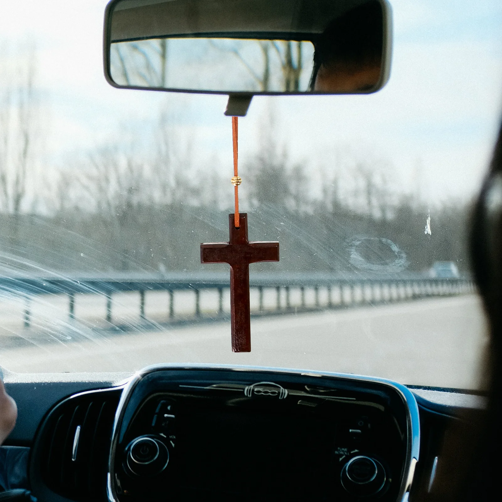 

Car Ornaments for Rear View Mirror Wooden Cross Hanging Decor Minimalist Faith Based Pendant Interior Upgrade Unique Car Charm