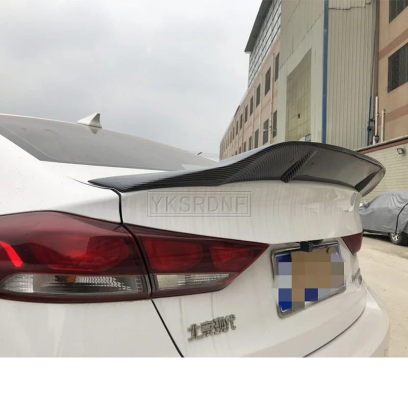 For Hyundai Elantra spoiler 2017 2018 19 High Quality carbon fiber spoiler Car Rear Wing Primer Color rear Trunk tail fin sports