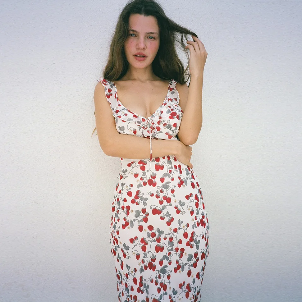 Soffio di fragole · Abito francese romantico in georgette di seta con foglie di loto lungo e corto