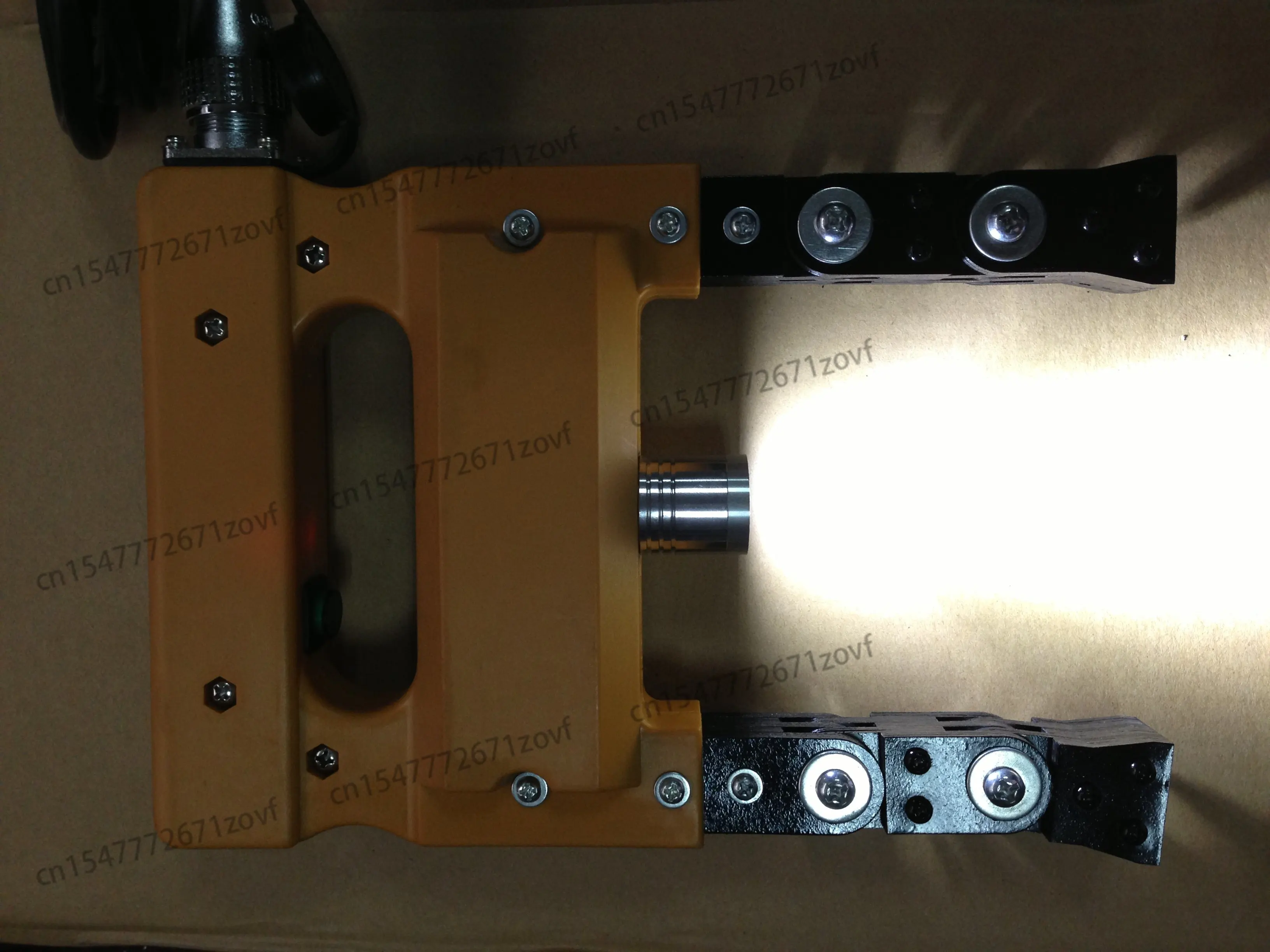 12/220 AC and DC dual-purpose magnetic particle flaw detector, magnetic yoke flaw detector portable magnetic particle flaw
