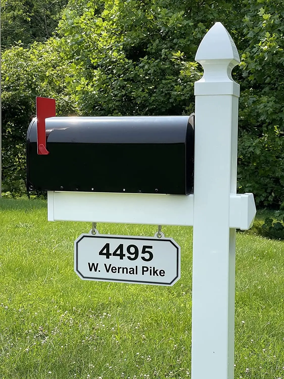 

The Loudon Vinyl PVC Mailbox Post No Dig System Includes Mailbox
