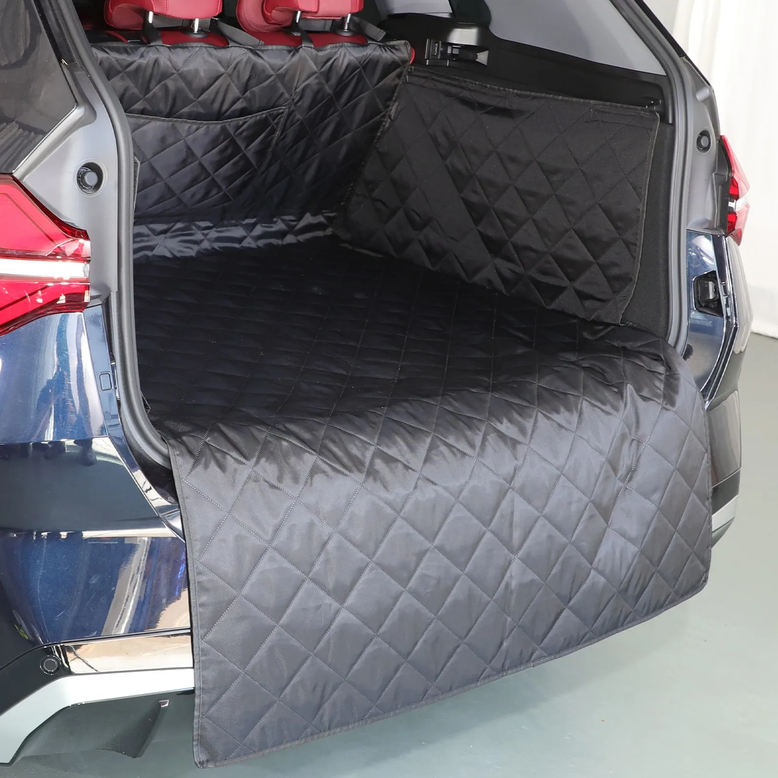 1 قطعة أسود مقاوم للماء سيارة جذع الكلب الحيوانات الأليفة حصيرة مكافحة القذرة حماية الوسادة لسيارات BMW X3 G45 2025-2026 الجذع الكلمة حصيرة اكسسوارات